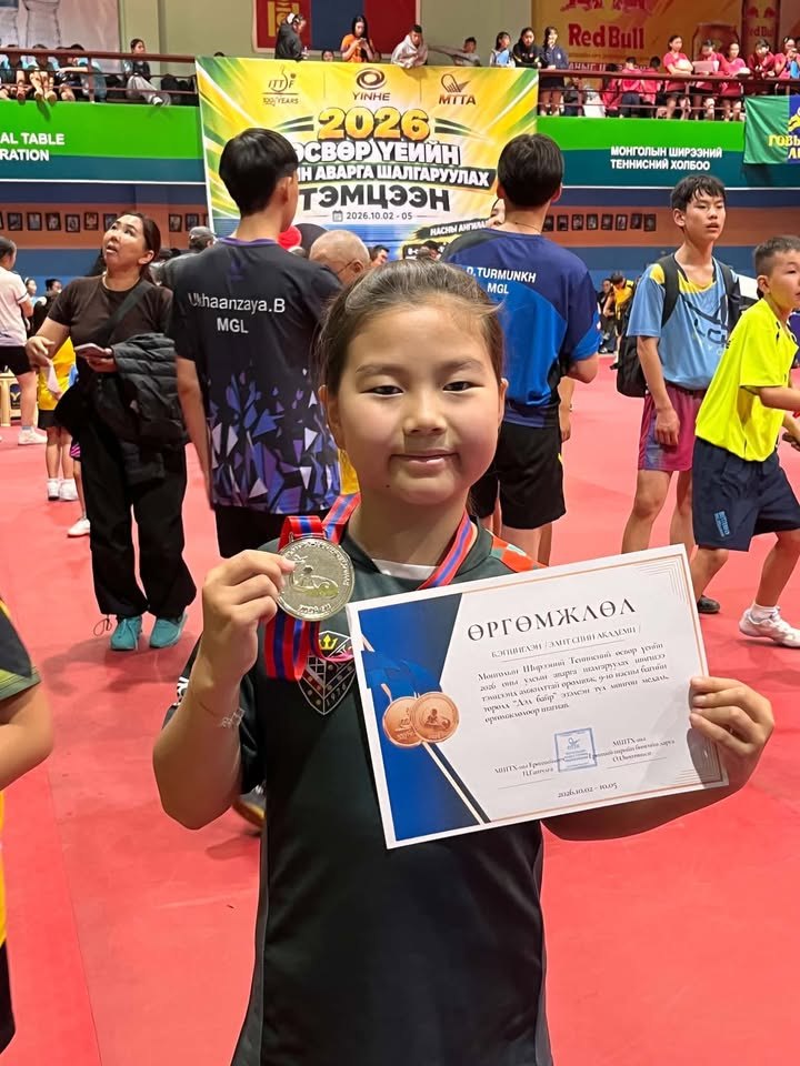 🏓 УЛСЫН АВАРГААС МӨНГӨН МЕДАЛЬ ХҮРТЛЭЭ!